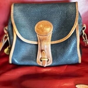 Dooney & Bourke Crossbody Crossbody